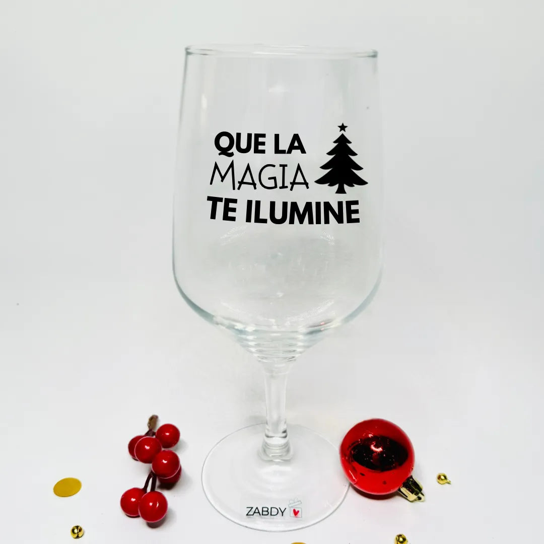Copa de Vino “Que la Magia te Ilumine” – Edición Navideña Pintada a Mano