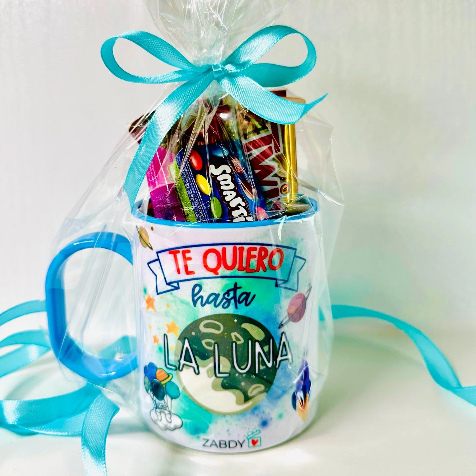 Taza “Te Quiero Hasta La Luna” con Chocolates