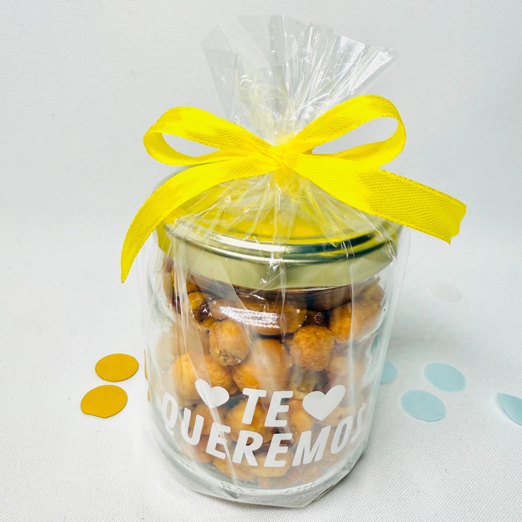 Bote Pequeño De Frutos Secos “Te Queremos”