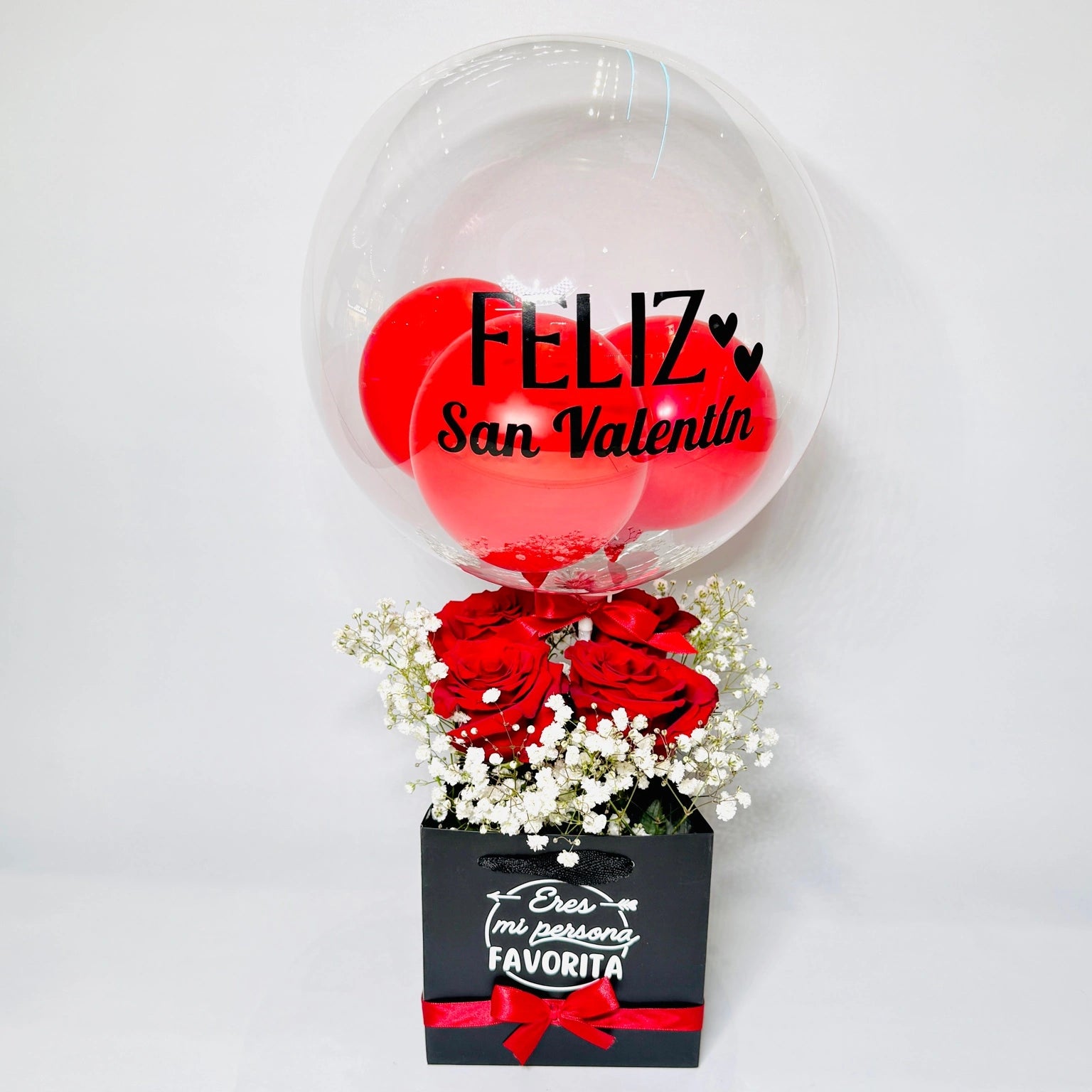 Composición De Rosas Rojas Con Globo Burbuja – Regalo Especial San Valentín