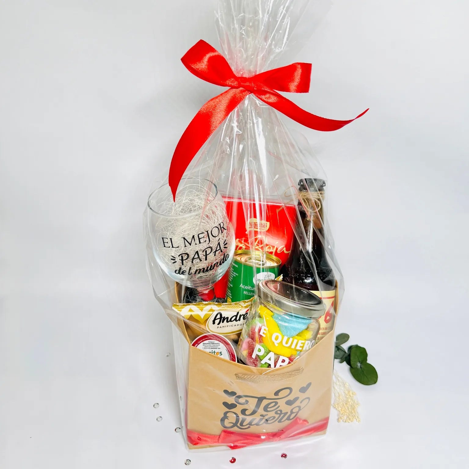 Cesta Regalo “Te Quiero Papá” – Detalle Con Cerveza y Dulces